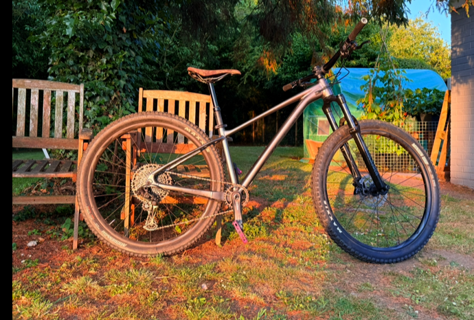 Giant Fathom 1 2021