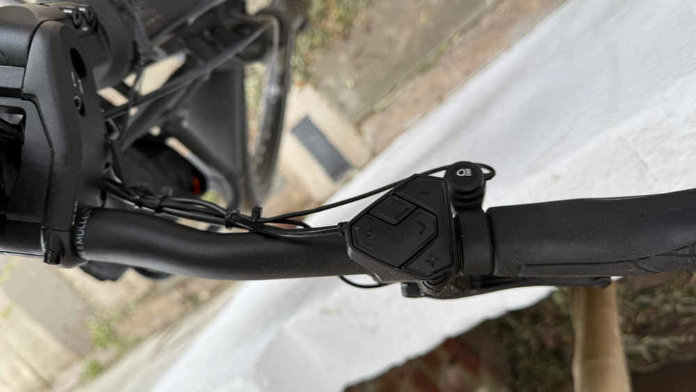 Riese & Muller Nevo Vario 2023