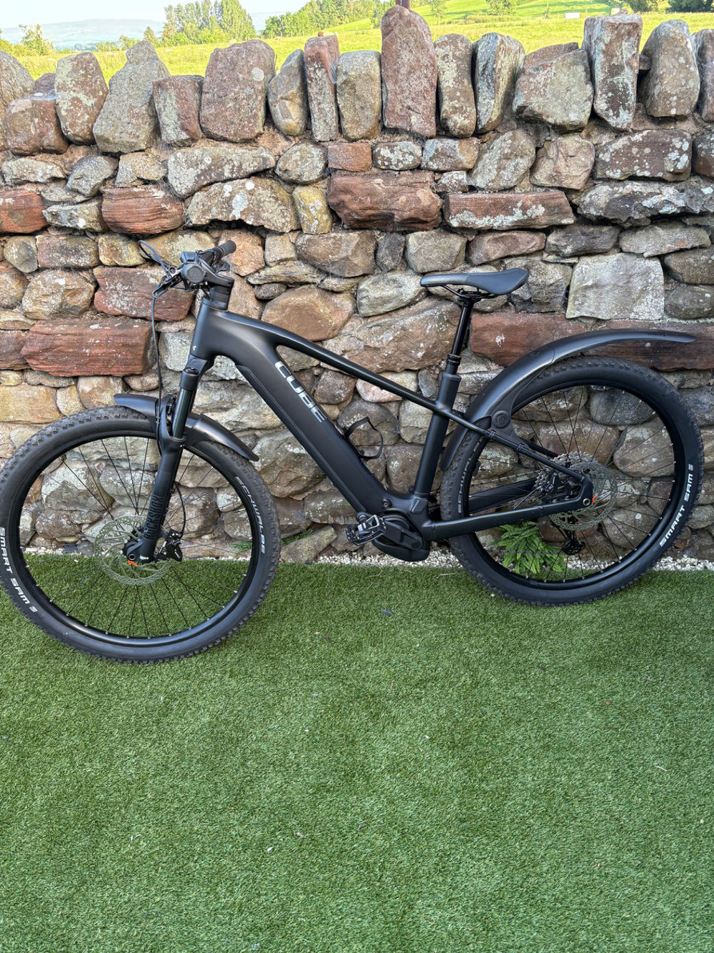 Cube Reaction Hybrid Race 800 L 2025