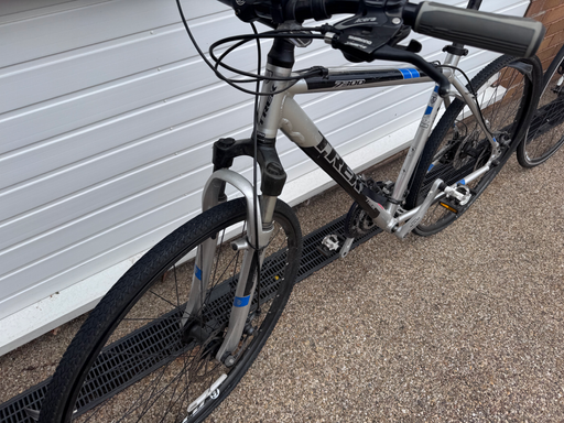 Trek 7300 2010