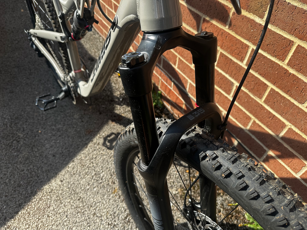 Jamis FAULTLINE A1 2025