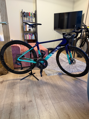 Canyon Ultimate CF SL 8 Disc Di2 2022