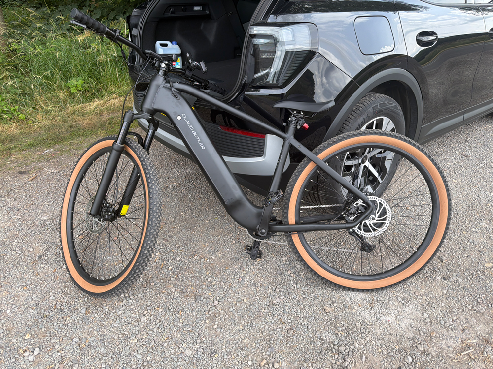 Claud Butler Wrath 2.0 with Shimano Cues 2025