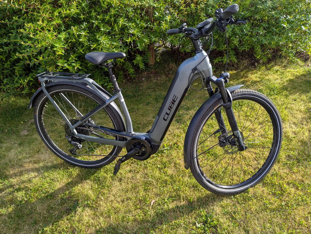 Cube Kathmandu Hybrid Pro 625 2021