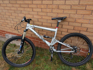 GT I-Drive 5 2.0 2005