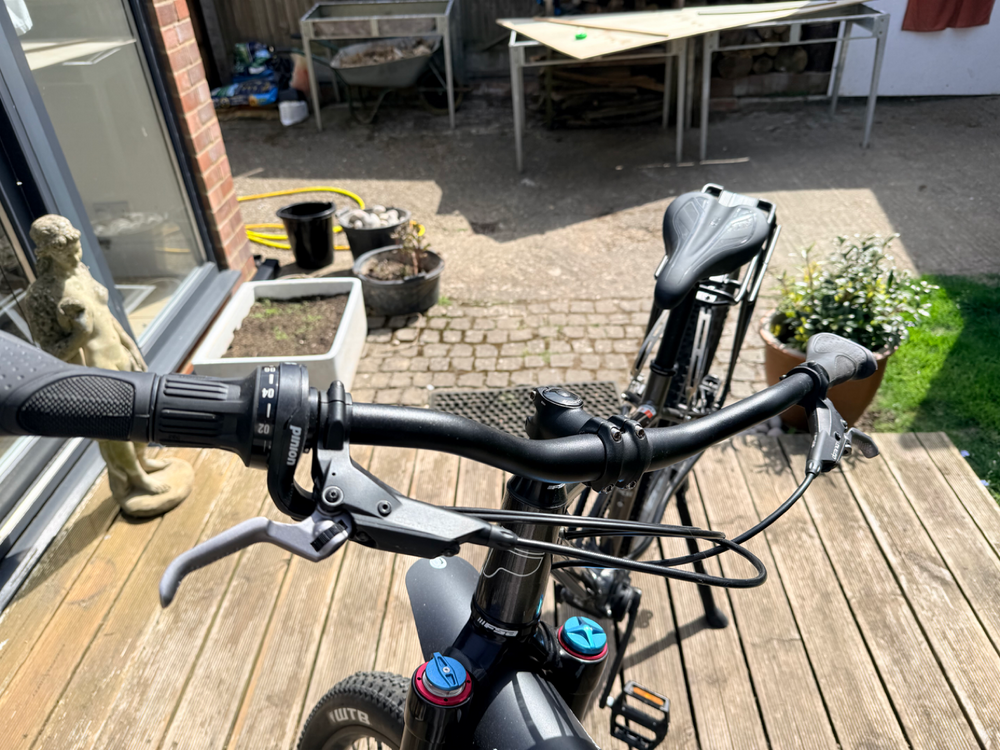 Priority 600X 2022