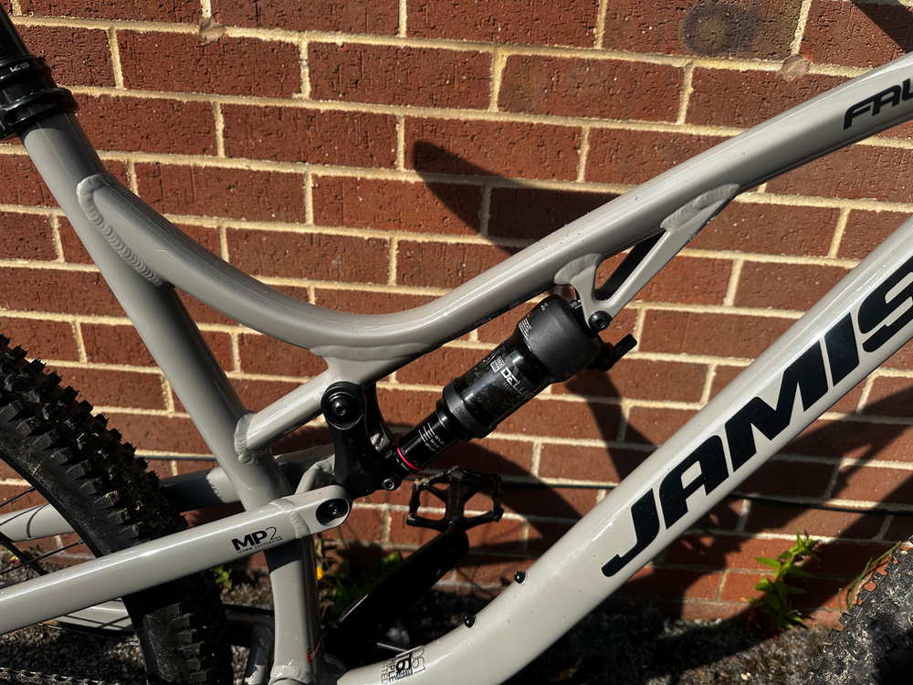 Jamis FAULTLINE A1 2025