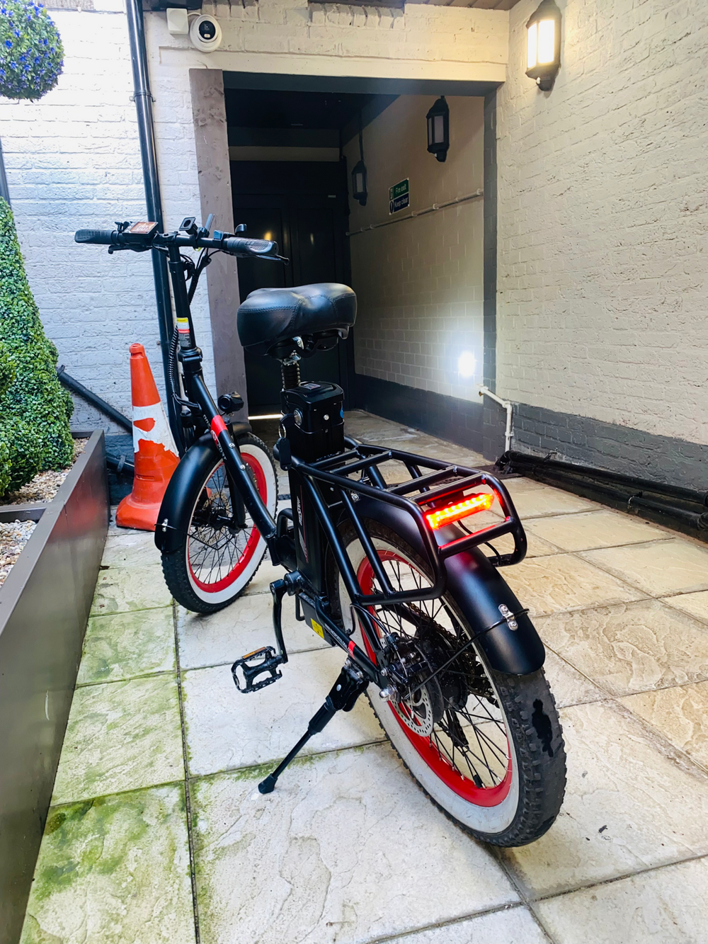 ONESPORT OT16-2 Folding Electric Bike 2025