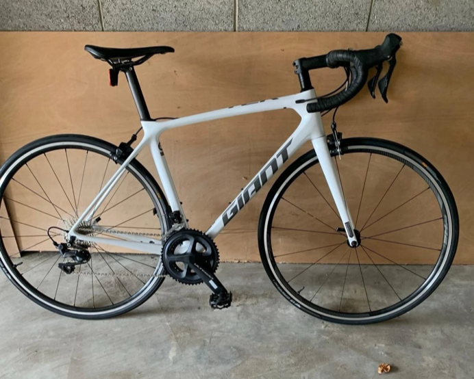 Giant Giant TCR Advanced 2 2021 Road Bike