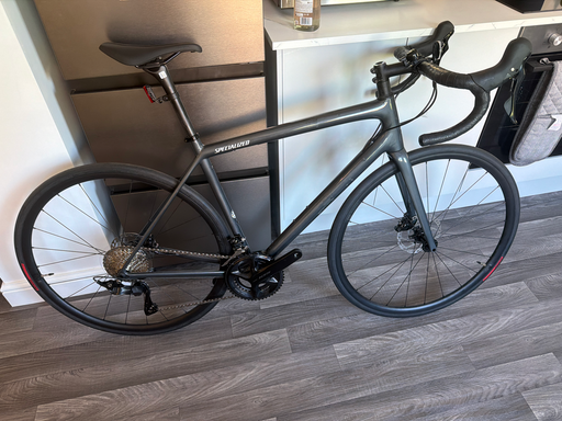 Specialized Aethos Sport - Shimano 105 2025