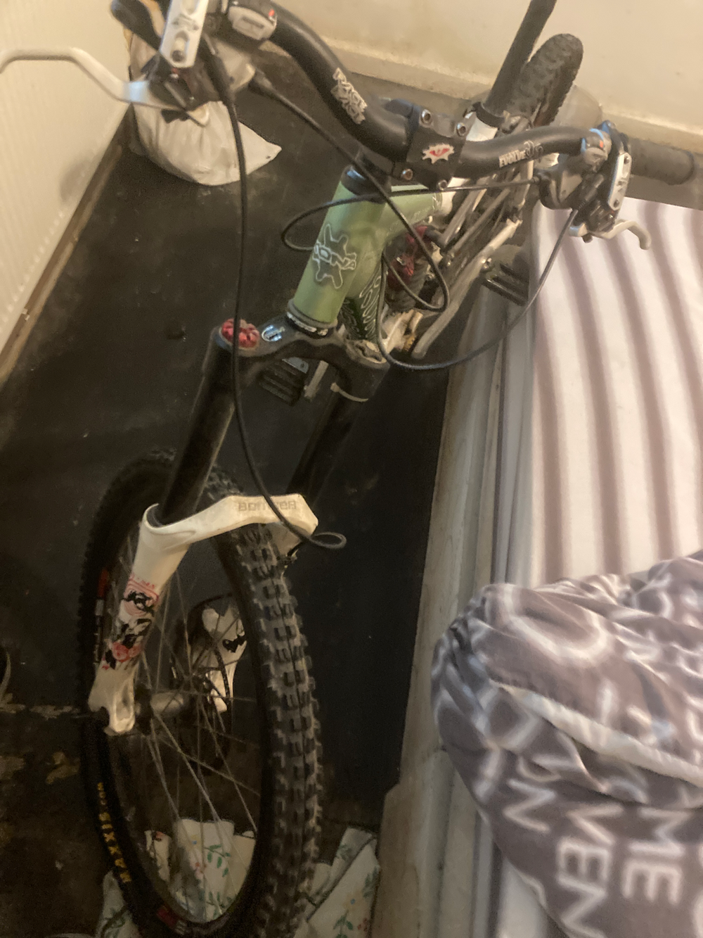 Kona STINKY DELUXE 2010