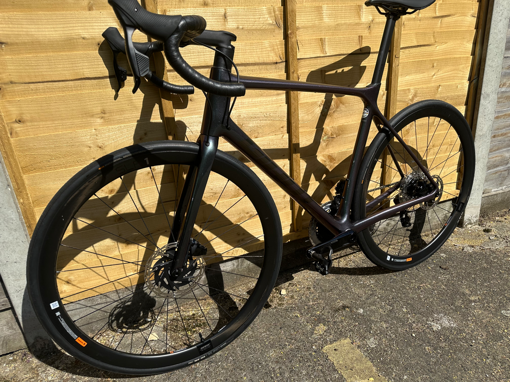 Giant TCR Advanced - Pro 1 AXS 2025