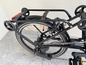 Brompton Electric P Line Urban (4-Speed)  Lunar Ice 2024