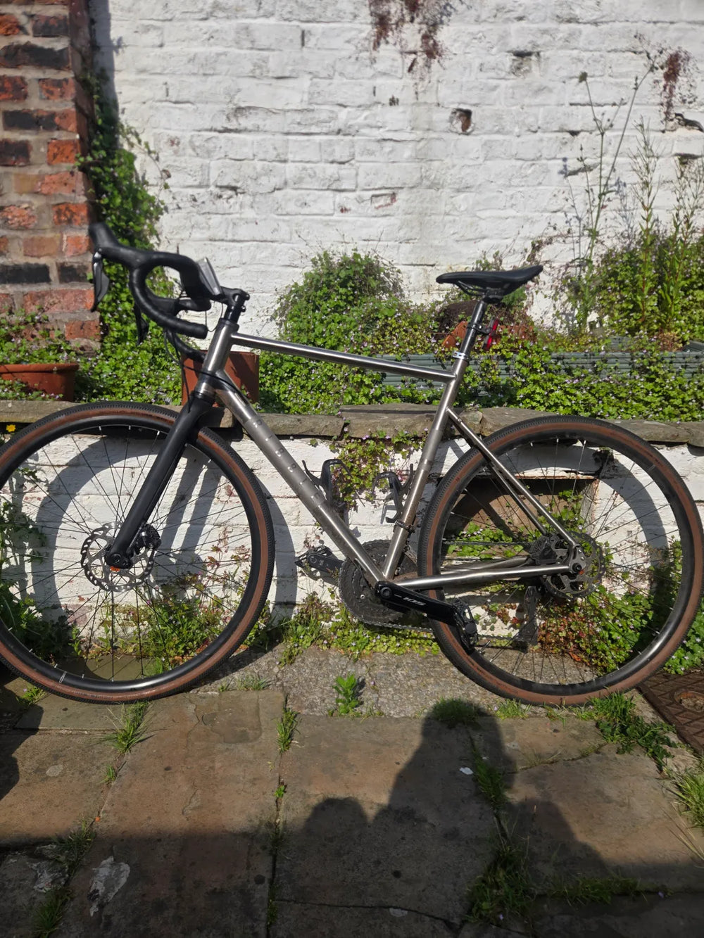 Ribble CGR Ti - Enthusiast, Shimano 105 Di2 2025
