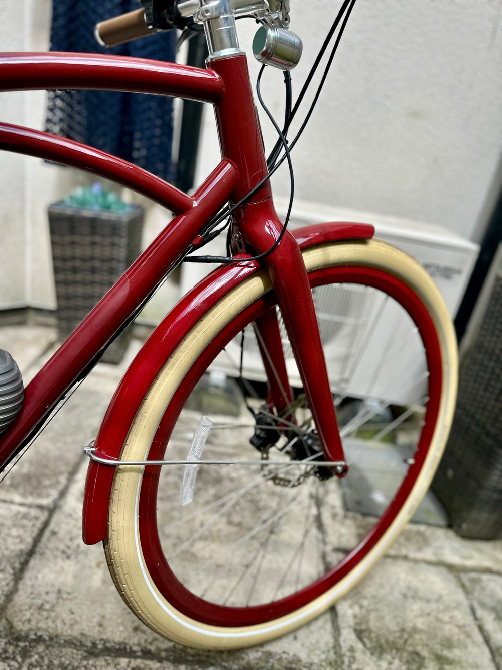 Vintage Electric Cafe 2020