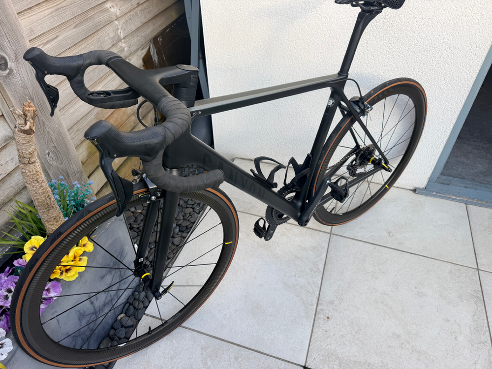 Canyon Aeroad CF SLX 7 Di2 2020