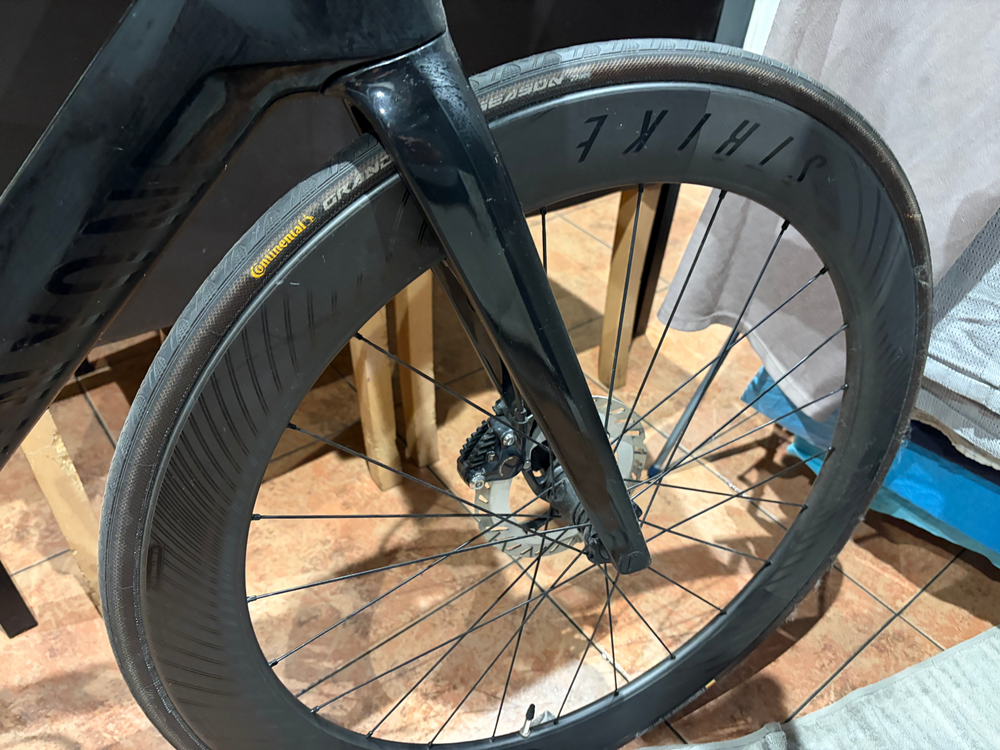 Canyon Aeroad CF SLX 8 Disc Di2 2023