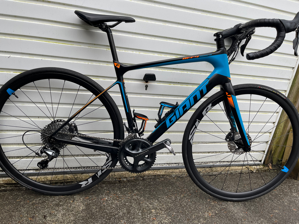 Giant Defy Advanced Pro 1 2017 Giant Defy Advanced Pro 1 2017