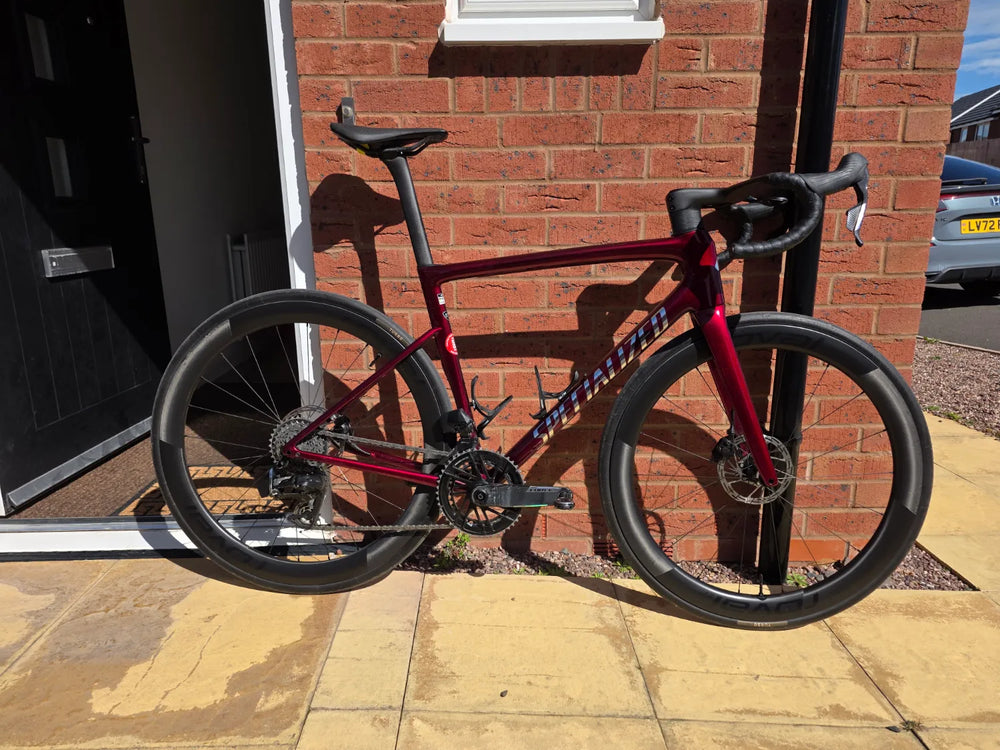 Specialized Tarmac SL8 Pro with Sram Force AXS 2026