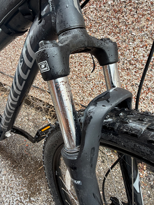 Specialized Rockhopper 27.5 2024