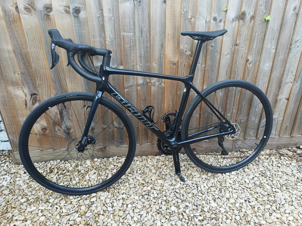 Giant TCR Advanced 2 discs di2 105 2024