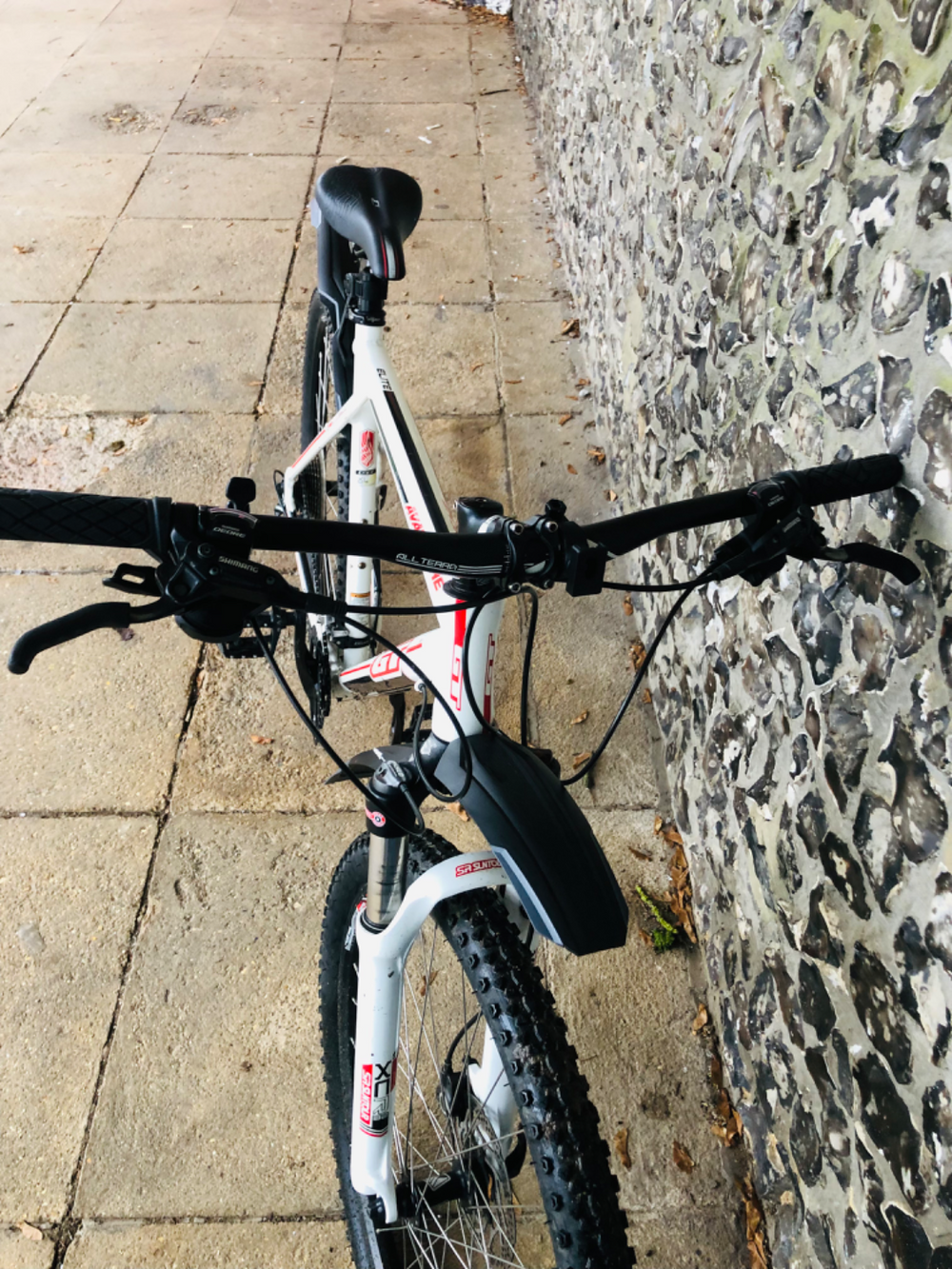 GT Avalanche Comp 27.5 2019 2015