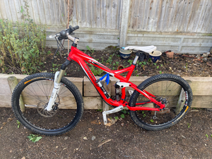 Specialized FSR XC Expert 2010 Full Suspension Mountain Bike