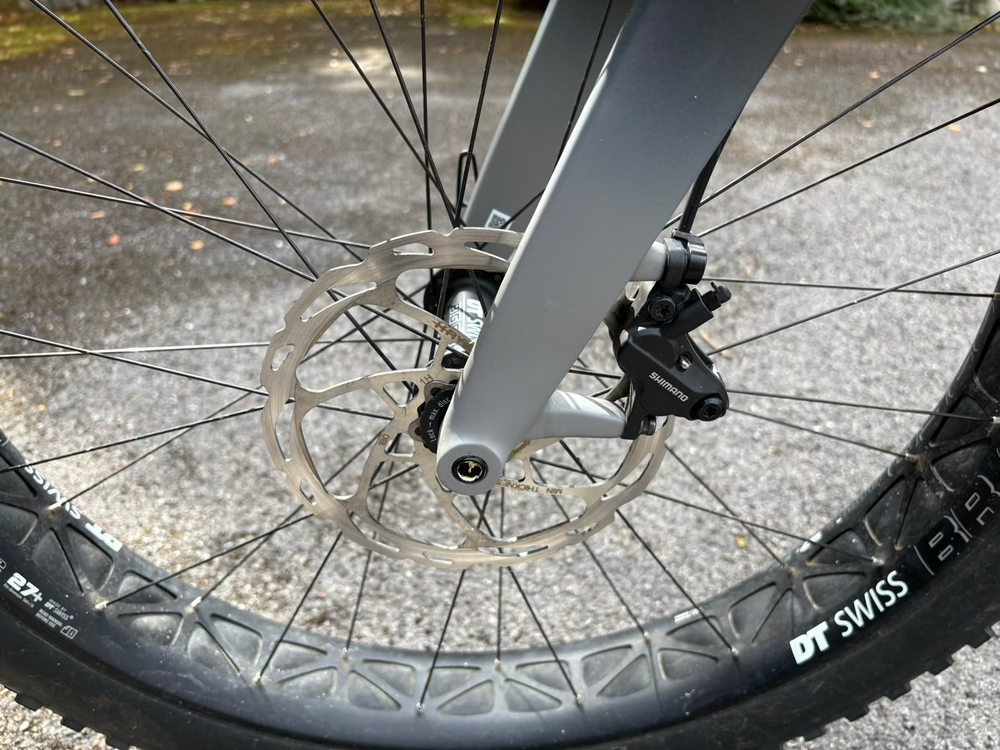 Canyon Dude CF 8 2022