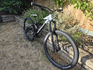 Mondraker Raze Alloy 2025
