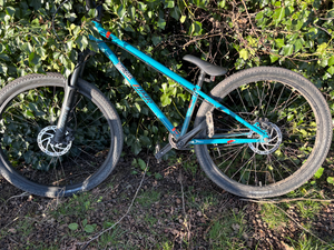 DMR Sect Dirt Jump 2025