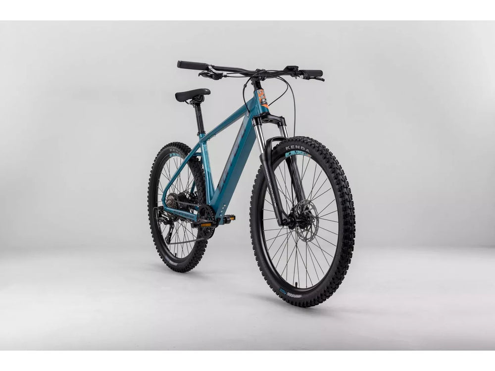 Carrera Vengeance-E Pro 2025