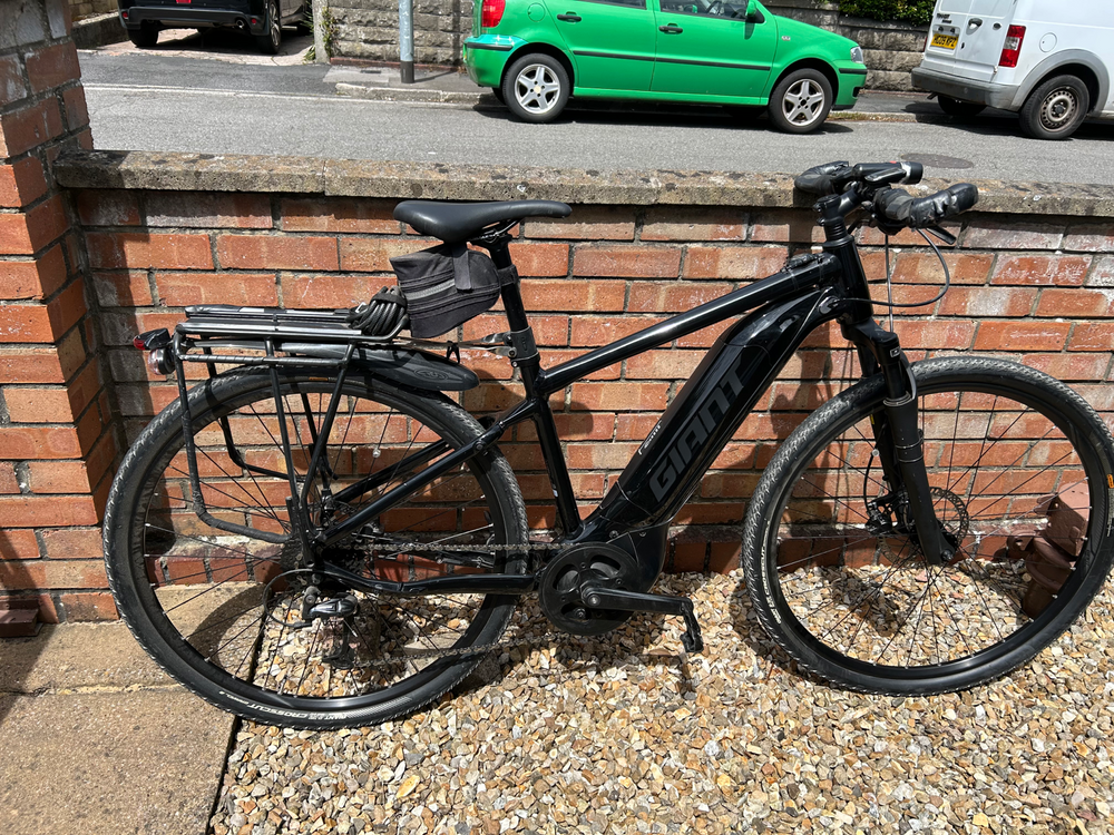 Giant LIV hybrid 2022