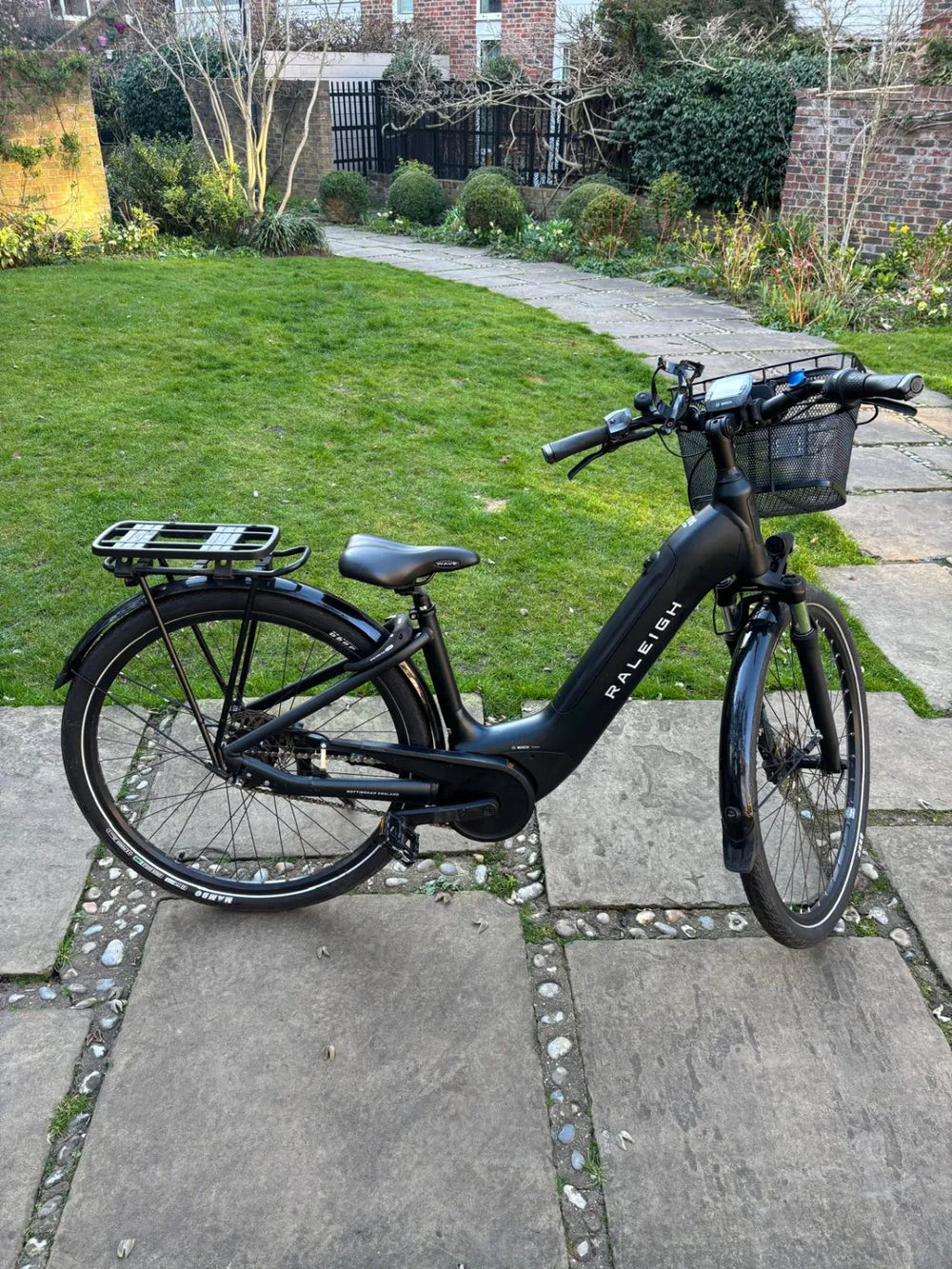 Raleigh Motus Grand Tour Step-through 8sp Hub Electric Hybrid Bike 2023