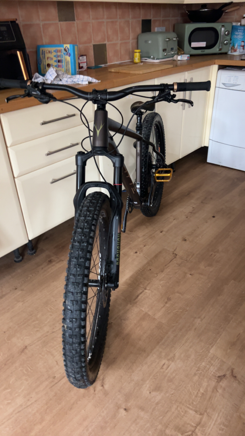 Whyte 901 2023