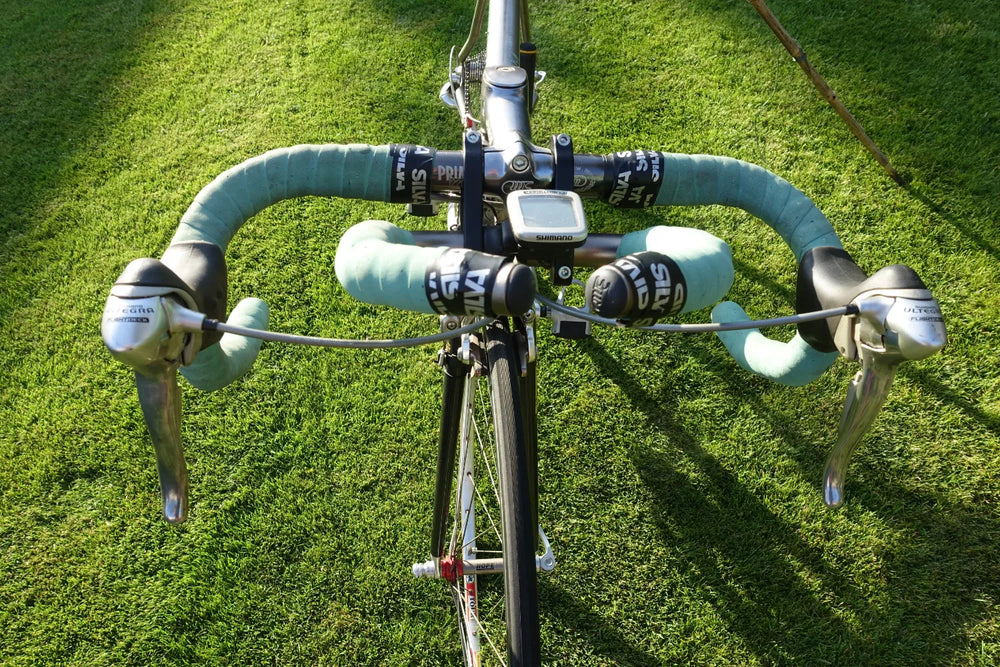 Seven Axiom 1999 Classic Titanium Road Bike – Near New Condition