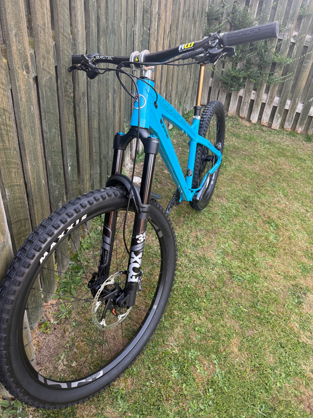 Orange Switch mx hardtail 2024