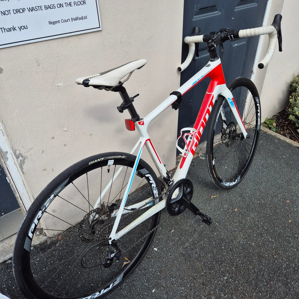 Giant Defy Advanced 2 2015