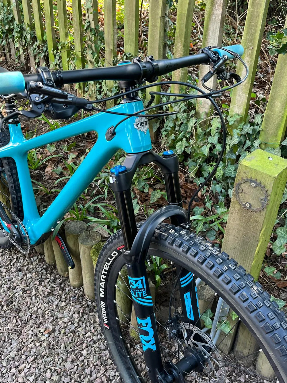 Yeti ARC T-Series 2023