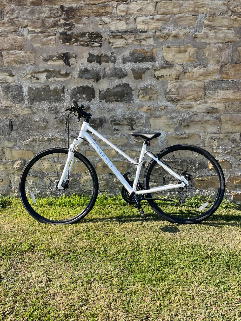 Compass Contour 2024