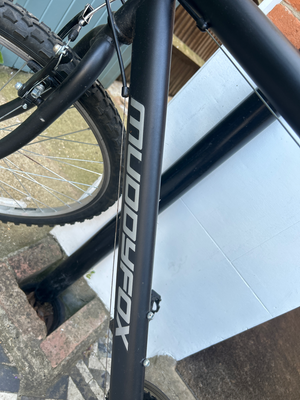 Muddyfox Rigid hybrid bike 2018