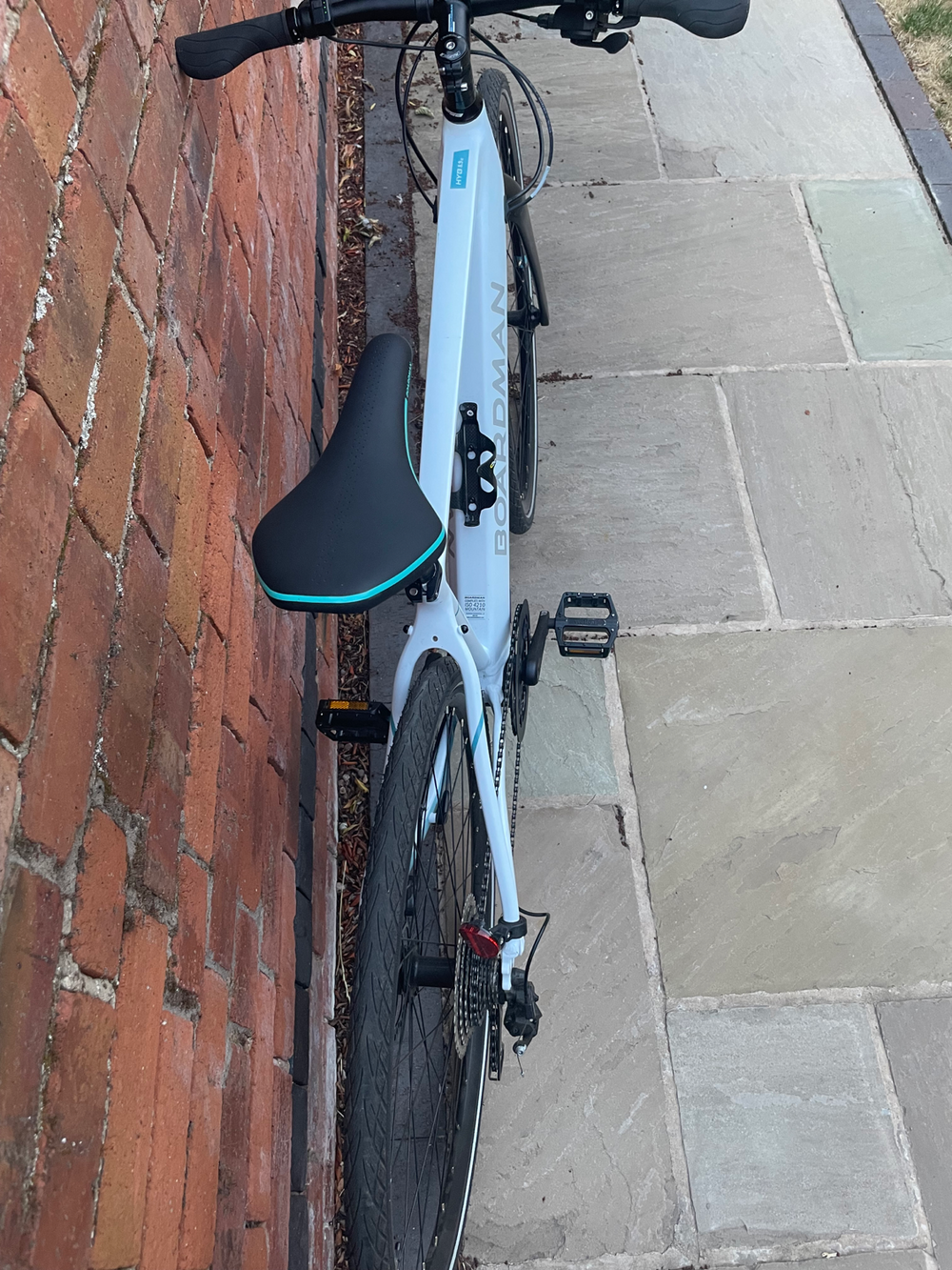 Boardman HYB 8 9e 2022