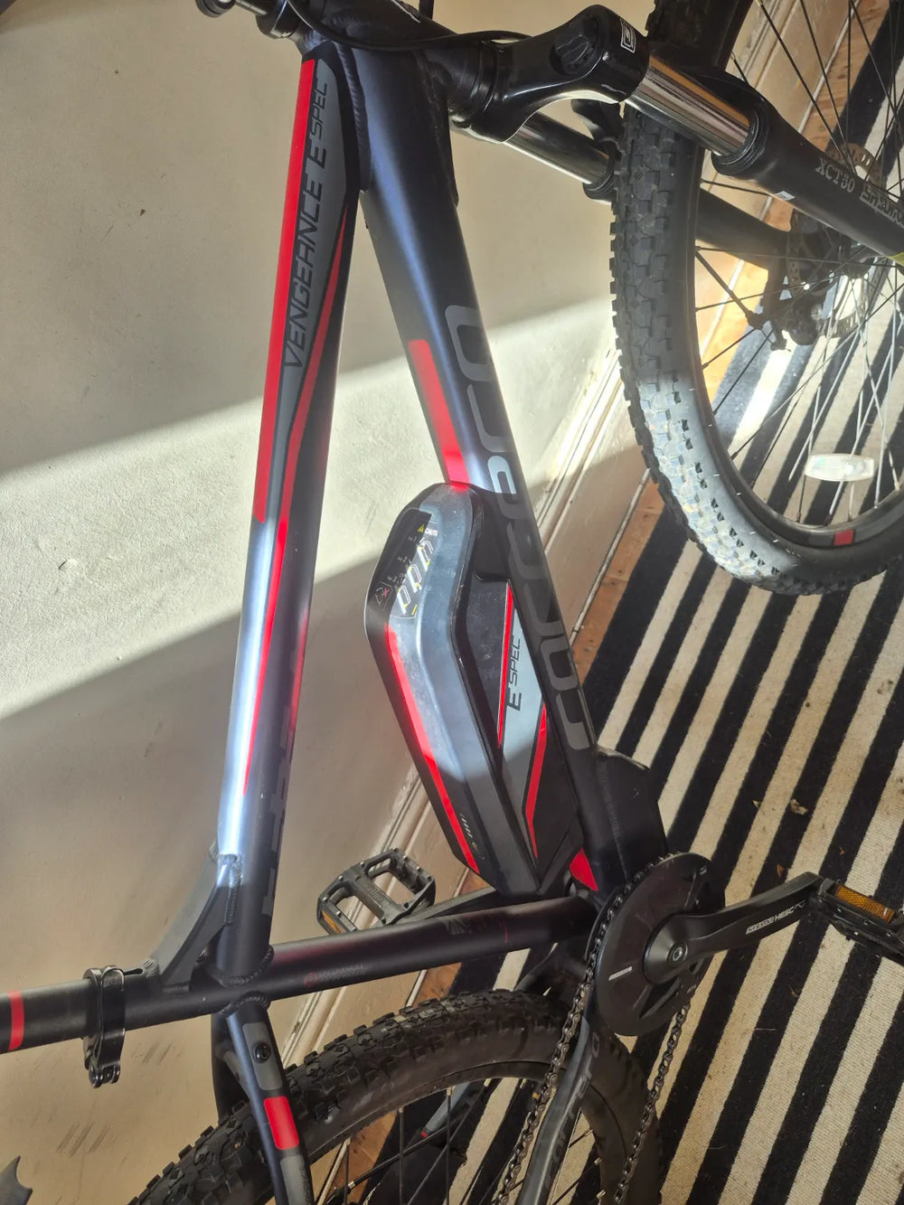Carrera Vengeance-E Pro 2021