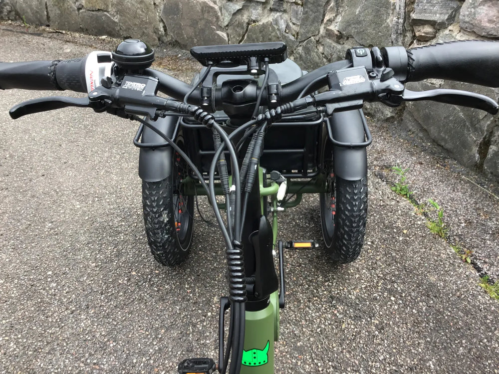 Jorvik Jorvik JMT 9 Mid Drive Folding Electric Mountain Trike (250w). 2022