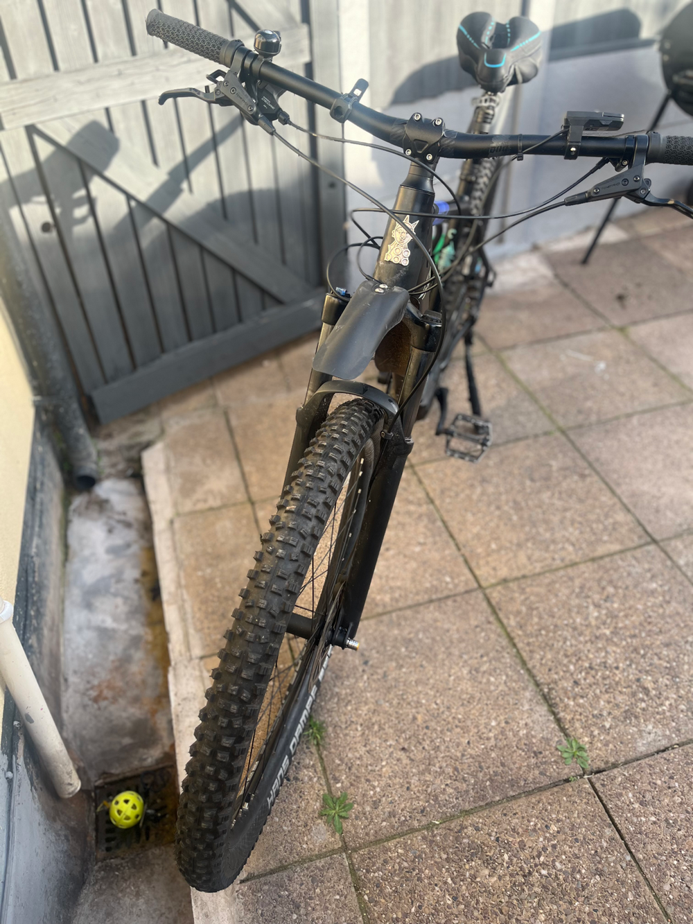Voodoo Mambo-E Electric Trekking 2025