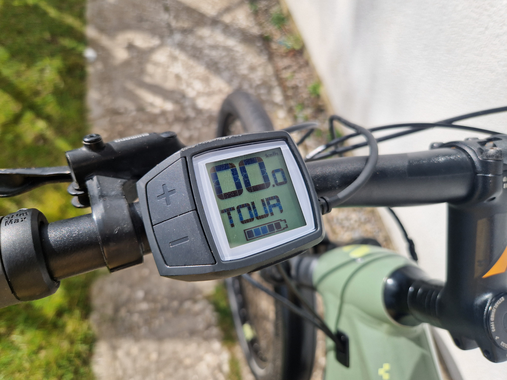 CUBE Cross Hybrid Pro 625 2020