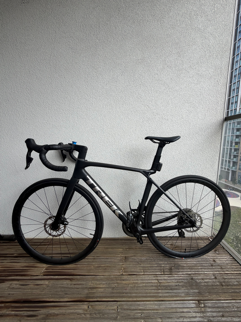 Trek Madone SL 6 Gen 8 AXS 2024