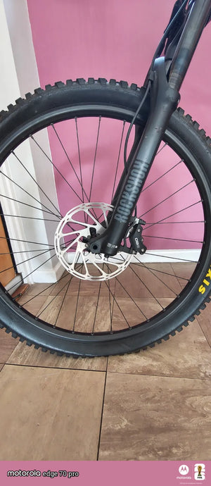 Mondraker Superfoxy R 2024