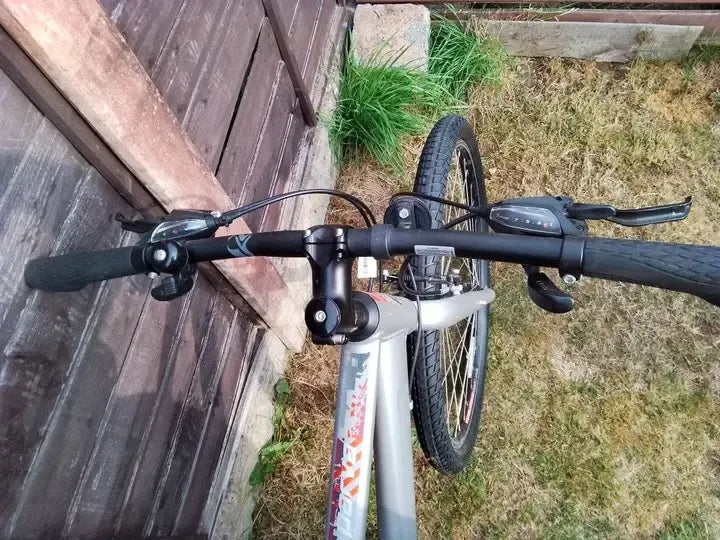 Carrera Parva Mens Hybrid Bike 2020