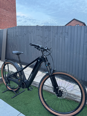 Trek Powerfly 5 Dark Prismatic Trek 2024