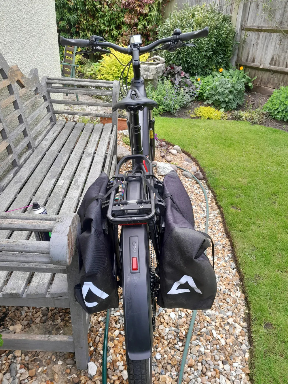 Cube Touring Hybrid 500 2025